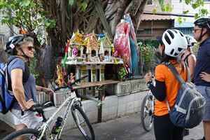 �o�C�N�ŉ����c�A�[